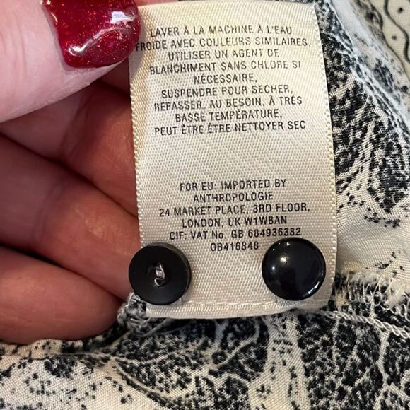 ANTHROPOLOGIE MAEVE Linden Floral Patchwork Dolman Popover Blk/Blu/Wht Size Med - Picture 7 of 8